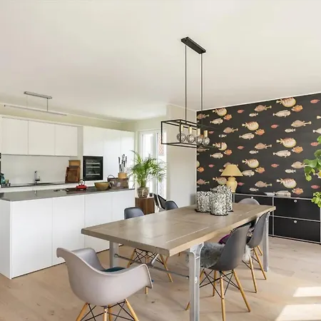 Guest house Luxuszimmer Fuer Hohe Ansprueche *